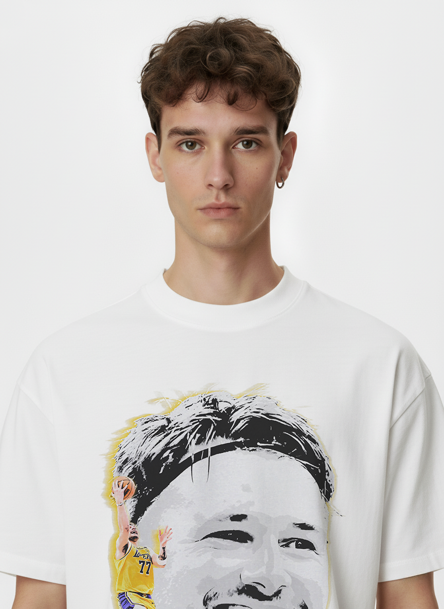 SIGNATURE LAY UP TEE