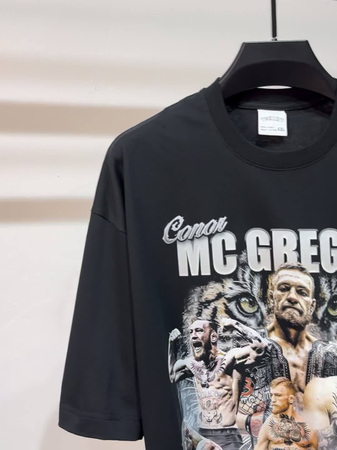 MCGREGOR V2 TEE