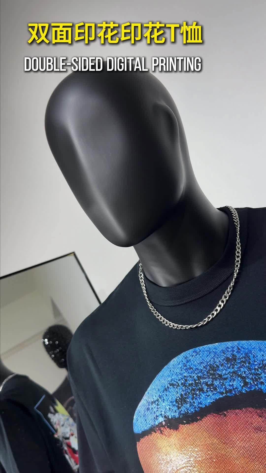 KANYE PORTRAIT TEE